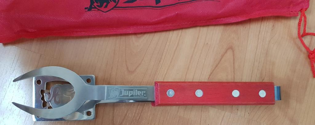 Jupiler BBQ-tang met opener - NIEUW in originele hoesje, Verzamelen, Biermerken, Ophalen of Verzenden, Nieuw, Overige typen, Jupiler