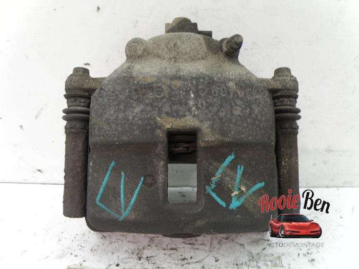 Remklauw (Tang) links-voor van een Chrysler PT Cruiser, Gebruikt, -, Ophalen of Verzenden, -