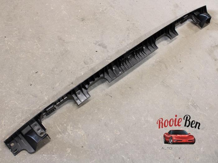 Bumperframe achter van een Volkswagen Transporter, Gebruikt, -, Volkswagen, -