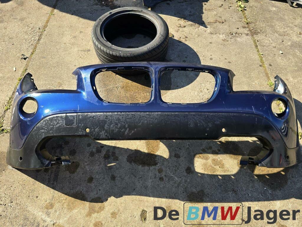 Voorbumper blauw BMW X1 E84 51112993565, Gebruikt, Voor, Ophalen of Verzenden, Bumper