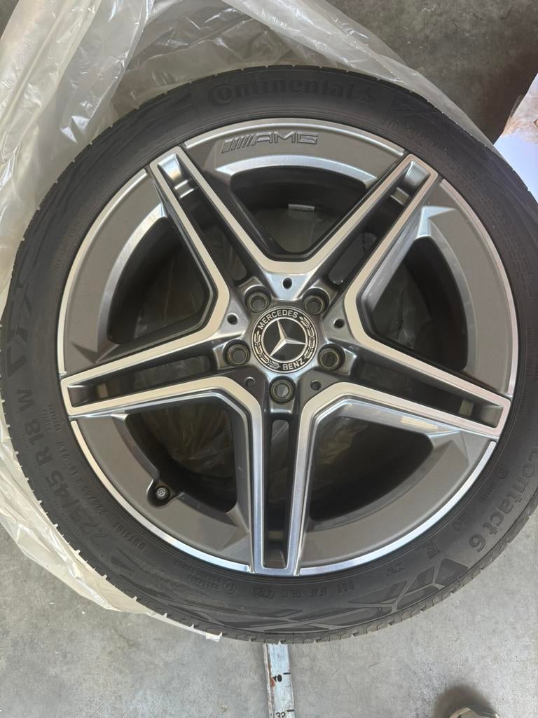 Mooie amg 18 inch origineel mercedes voor a-b klasse en cla, Ophalen, 18 inch, Banden en Velgen, Zomerbanden