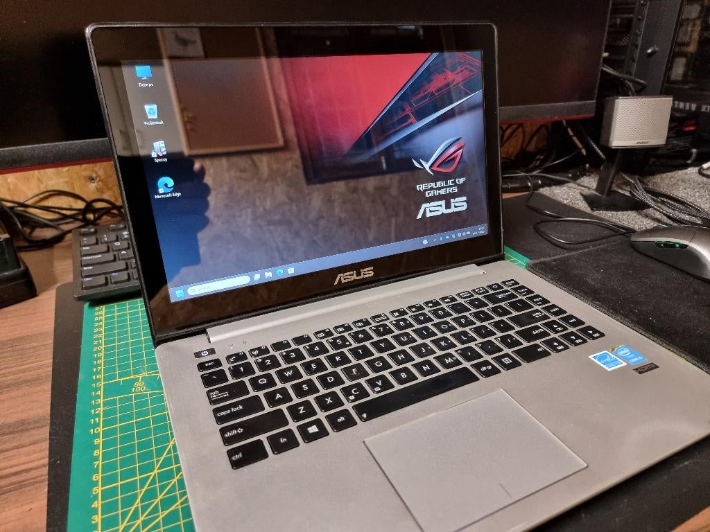 Asus Vivobook-i5 4210U 2.70Ghz-SSD240GB-8GB-Office Win11, 256 GB, 2 tot 3 Ghz, 15 inch, 8 GB