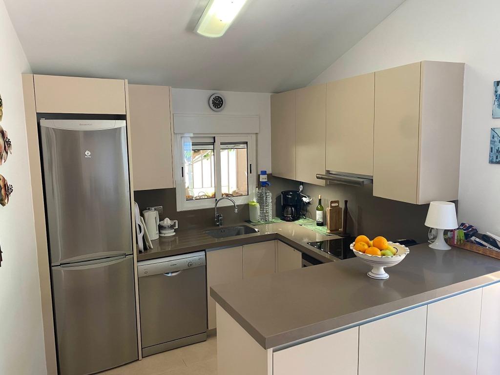 Foto 14 van Vrijstaande 4-persoons bungalow met privézwembad in Denia (M