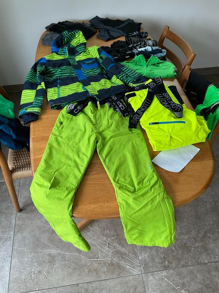 Ski outfit kind maat 152 - Brunotti, Campagnolo CMP, Overige merken, 140 tot 160 cm, Gebruikt, Ophalen of Verzenden
