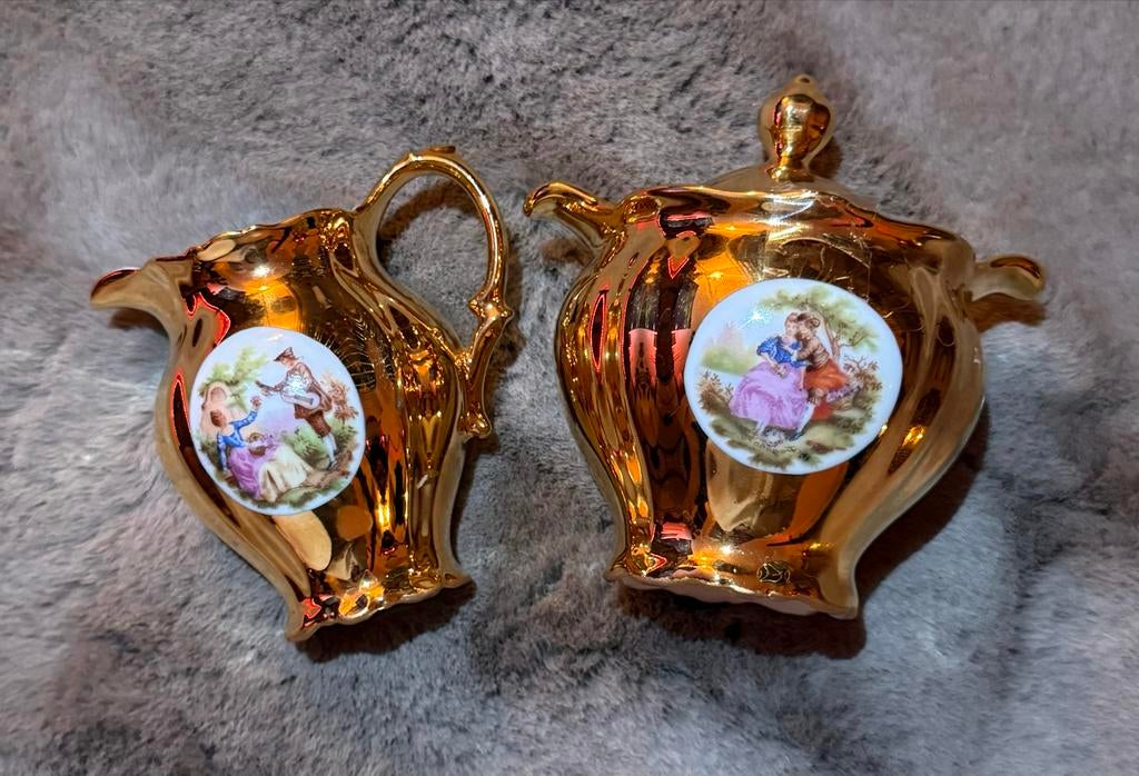 Bareuther Waldsassen Bavaria suikerpotje en melkkannetje, Ophalen of Verzenden