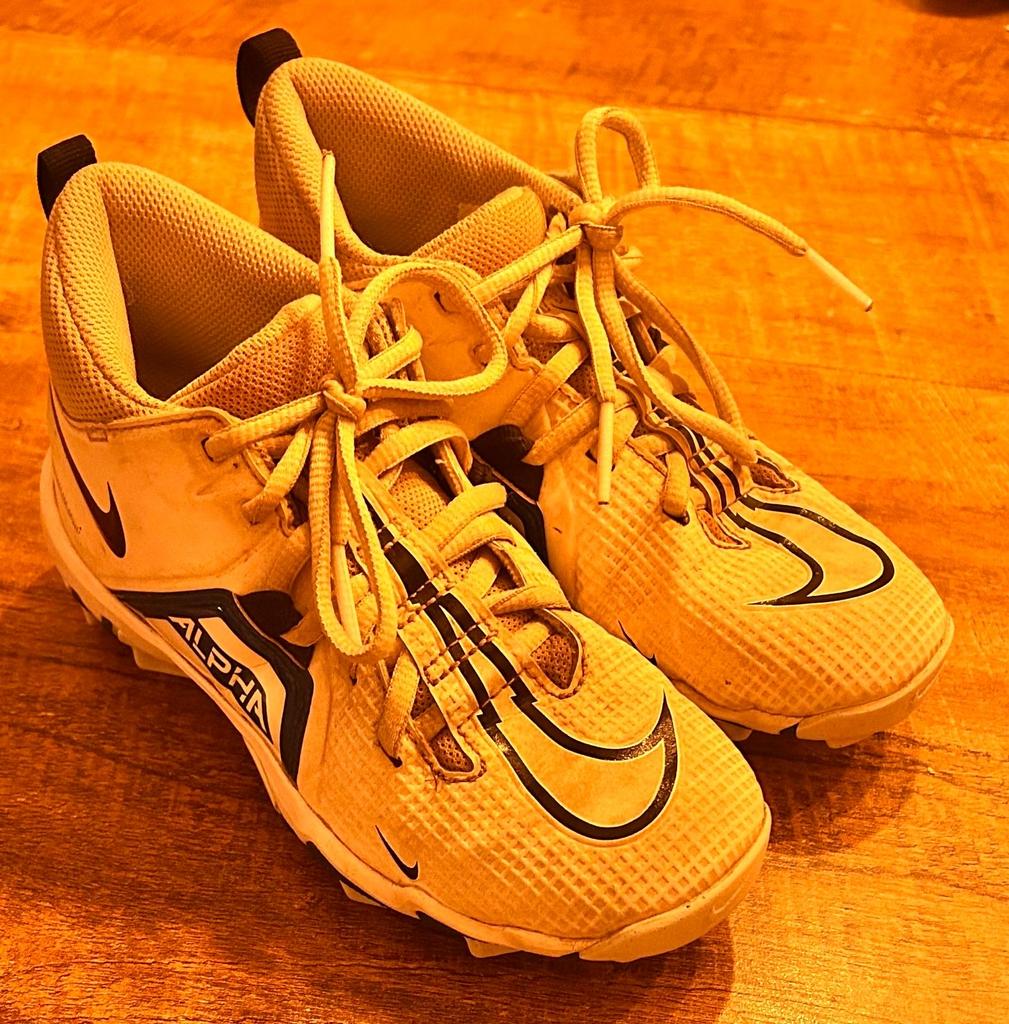 Honkbal schoenen maat 33.5 - Jeugd, Sport en Fitness, Honkbal en Softbal, Ophalen of Verzenden, Gebruikt, Schoenen