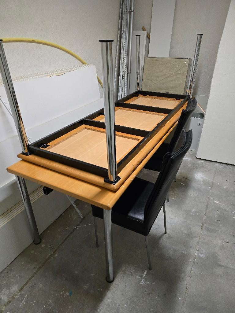 Kantine tafel, kantoortafel, Ophalen, Leefcomfort, Gebruikt, Drs. W. van Royenstraat 1b