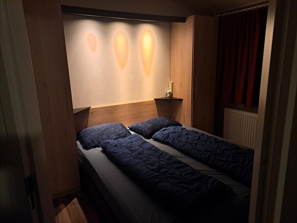 Christelijke camping de Oldemeyer huisje te huur in  rheeze, Vakantie, Campings, Wasmachine, In bos