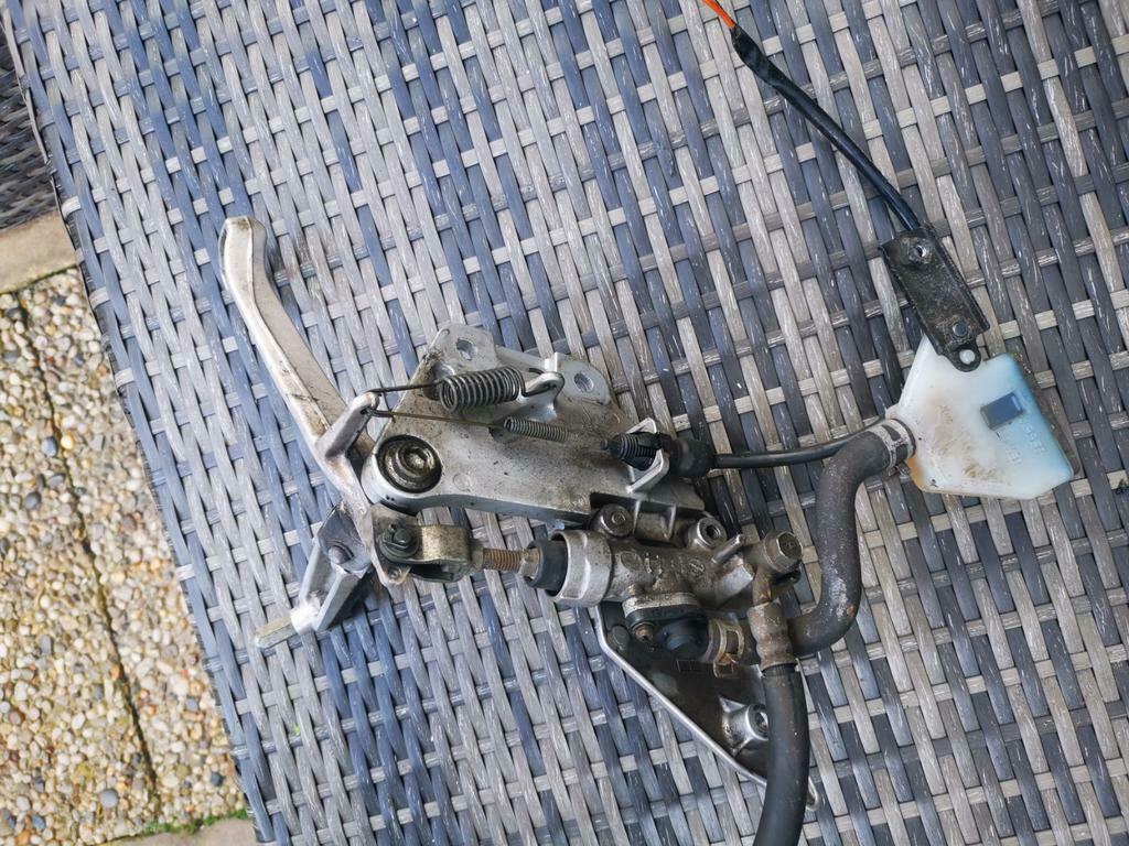 Voetsteun rem set suzuki sv650s 2006, Ophalen of Verzenden, Gebruikt