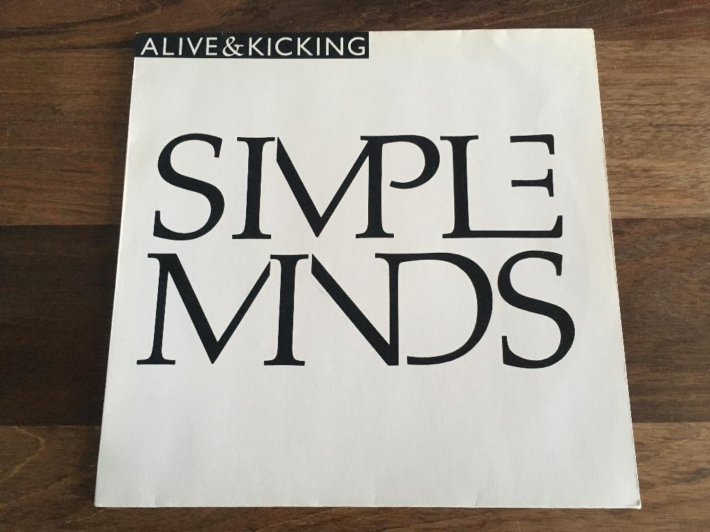 Vinyl Maxisingle Simple Minds Alive Kicking EU White Sleeve, Ophalen of Verzenden, Gebruikt, 12 inch