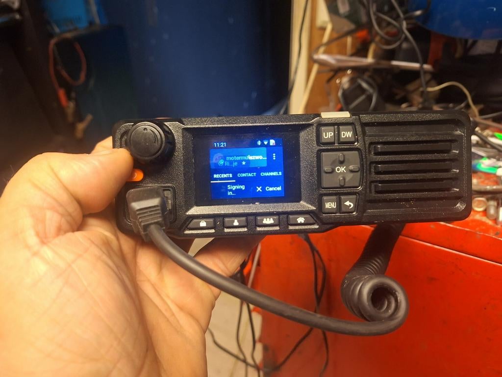 Zello, Ophalen