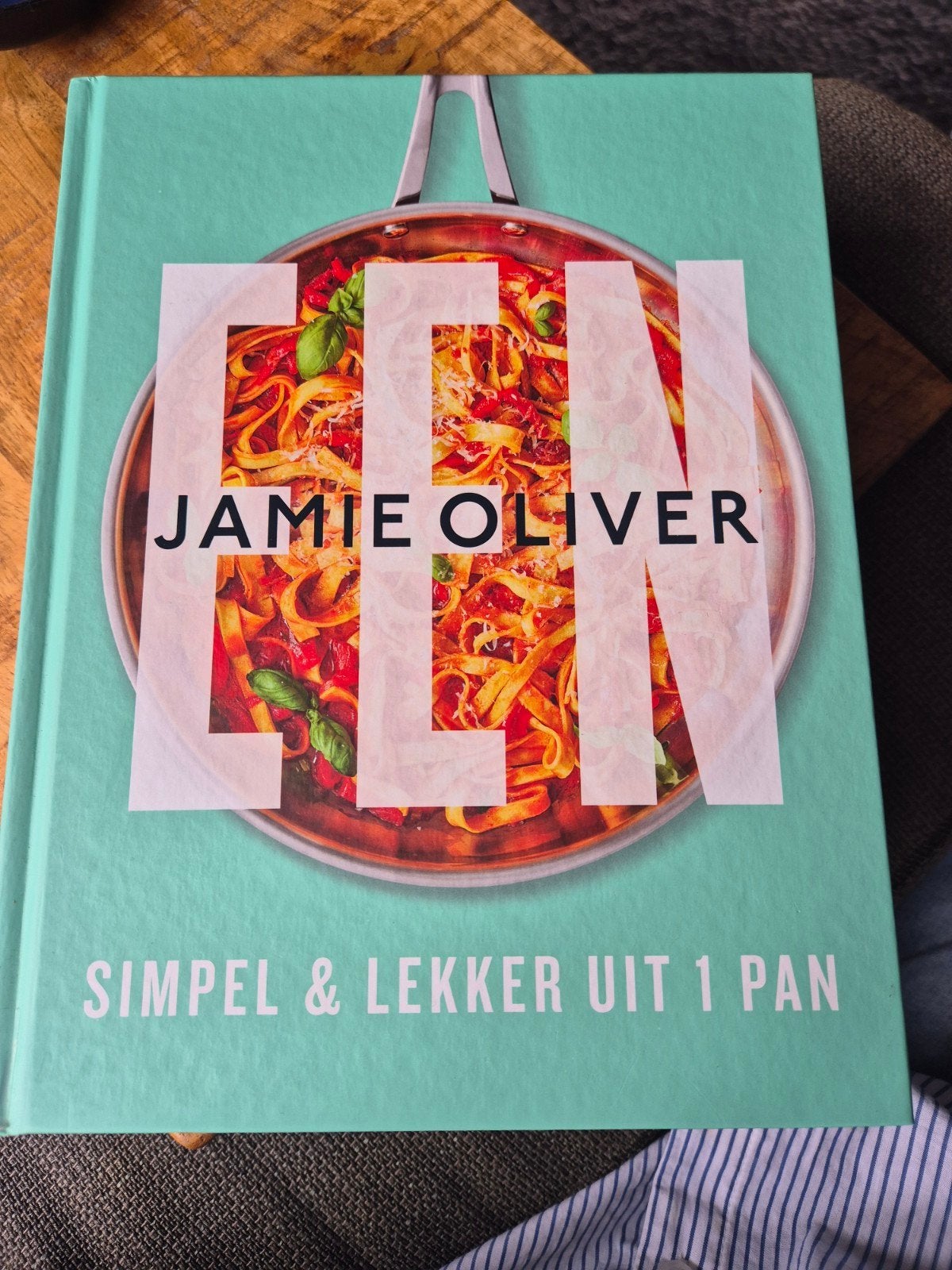 Jamie Oliver - ÉÉN: Simpel & Lekker uit 1 Pan, Ophalen of Verzenden, Jamie Oliver, Europa, Gezond koken