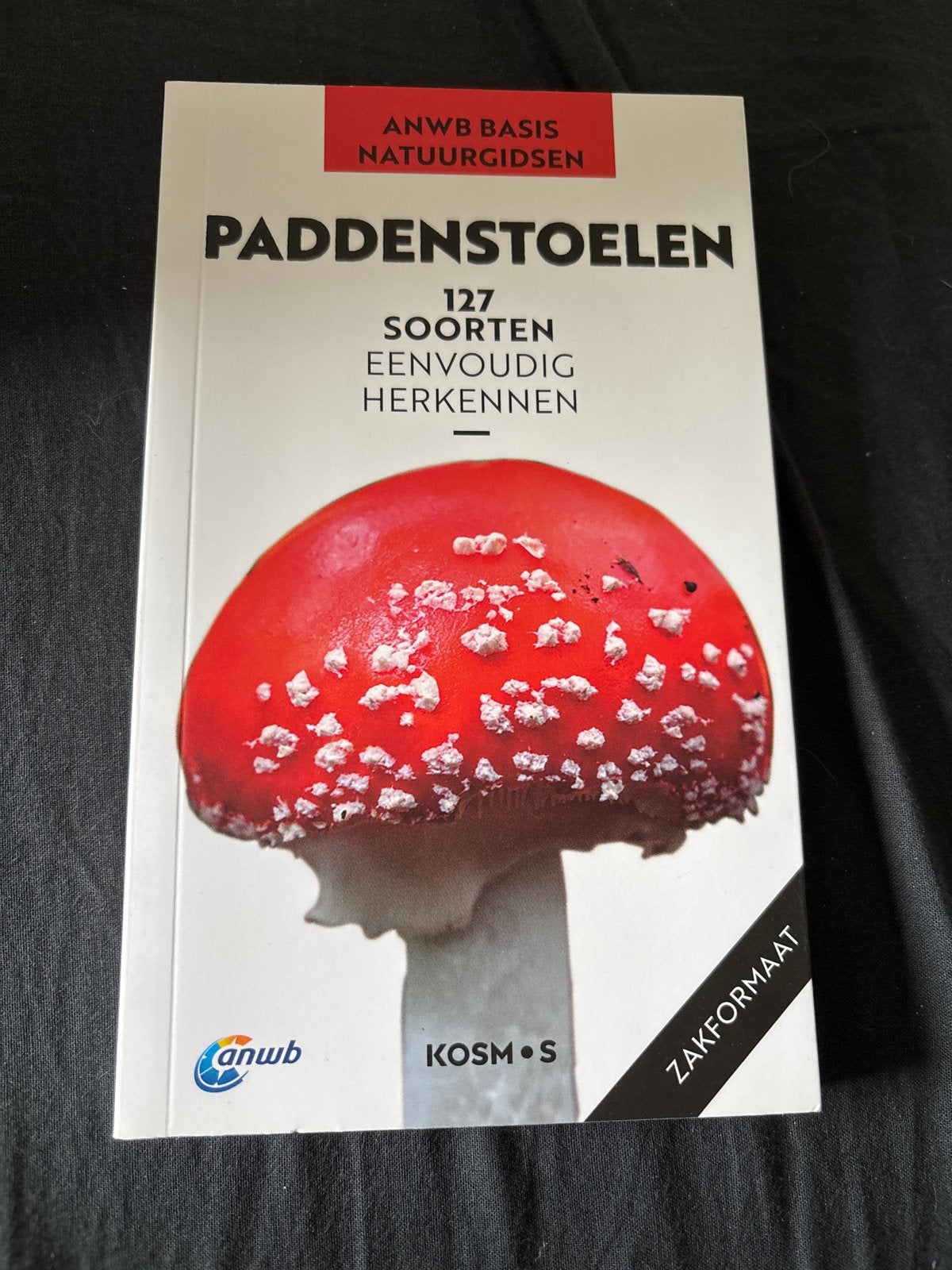ANWB Natuurgids Paddenstoelen - 127 Soorten Herkennen, Boeken, Ophalen of Verzenden, Zo goed als nieuw, Natuur algemeen