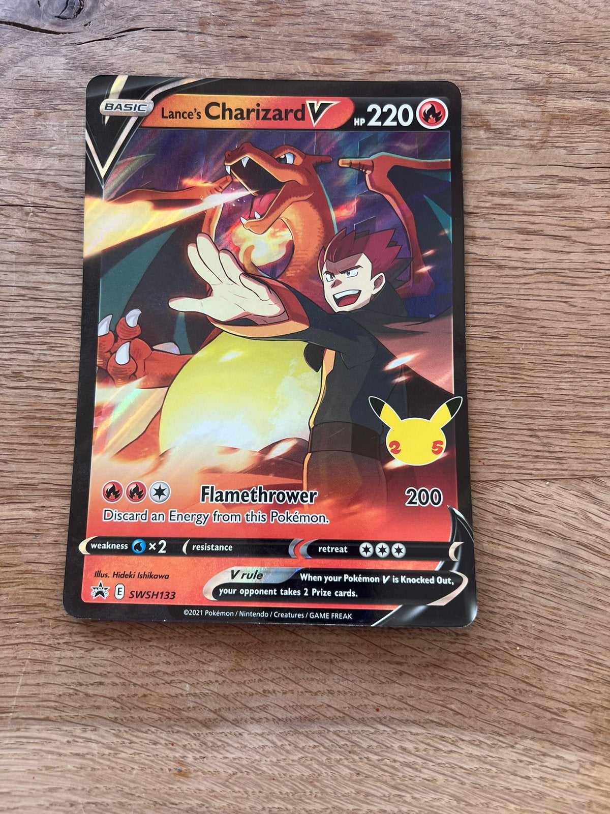 Grote charizard pokemon kaart, Ophalen of Verzenden, Zo goed als nieuw, Losse kaart