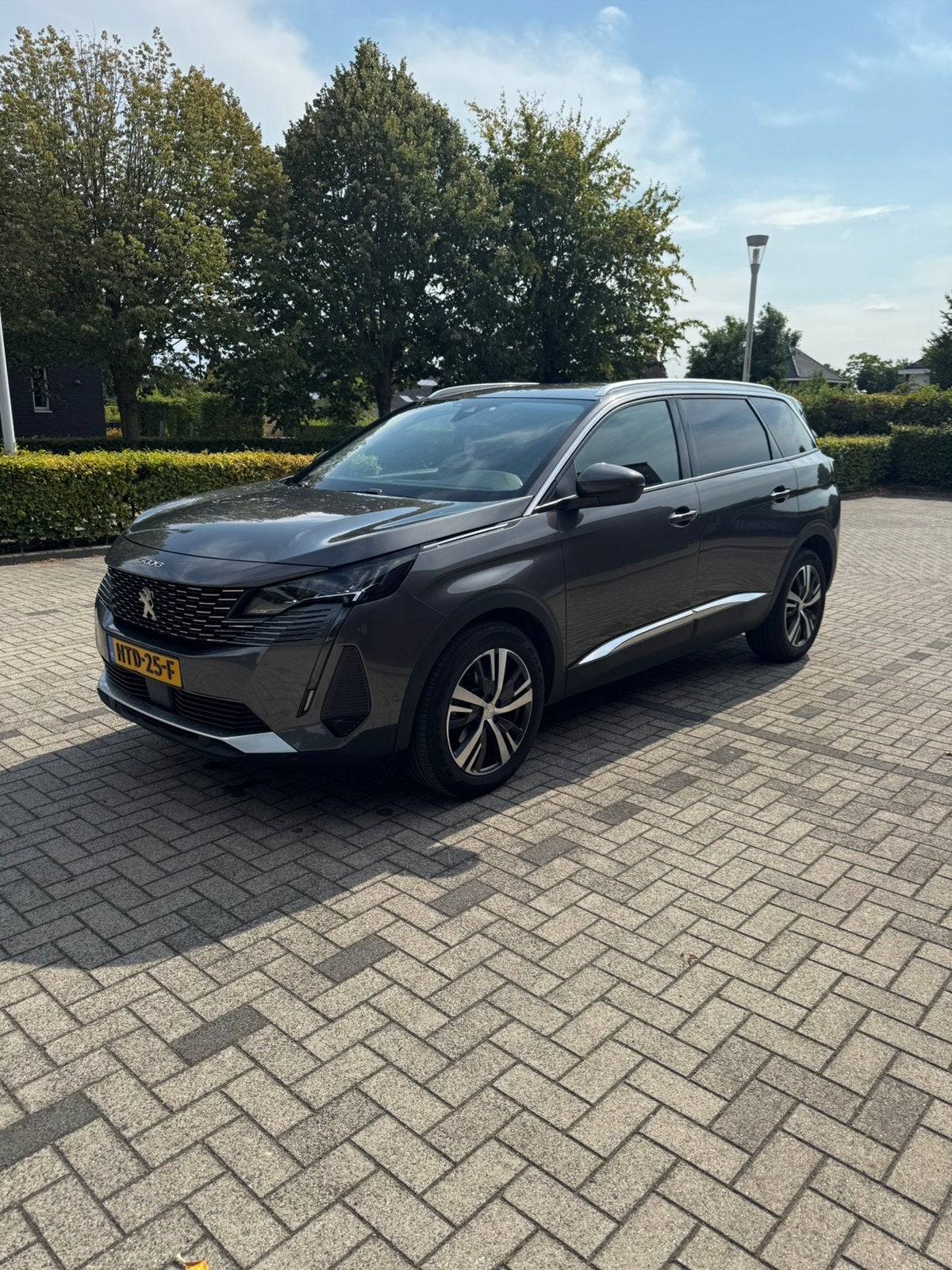 Peugeot 5008 1.2 Puretech 130pk S&S 2021 Grijs, Voorwielaandrijving, 1199 cc, 1404 kg, Handgeschakeld
