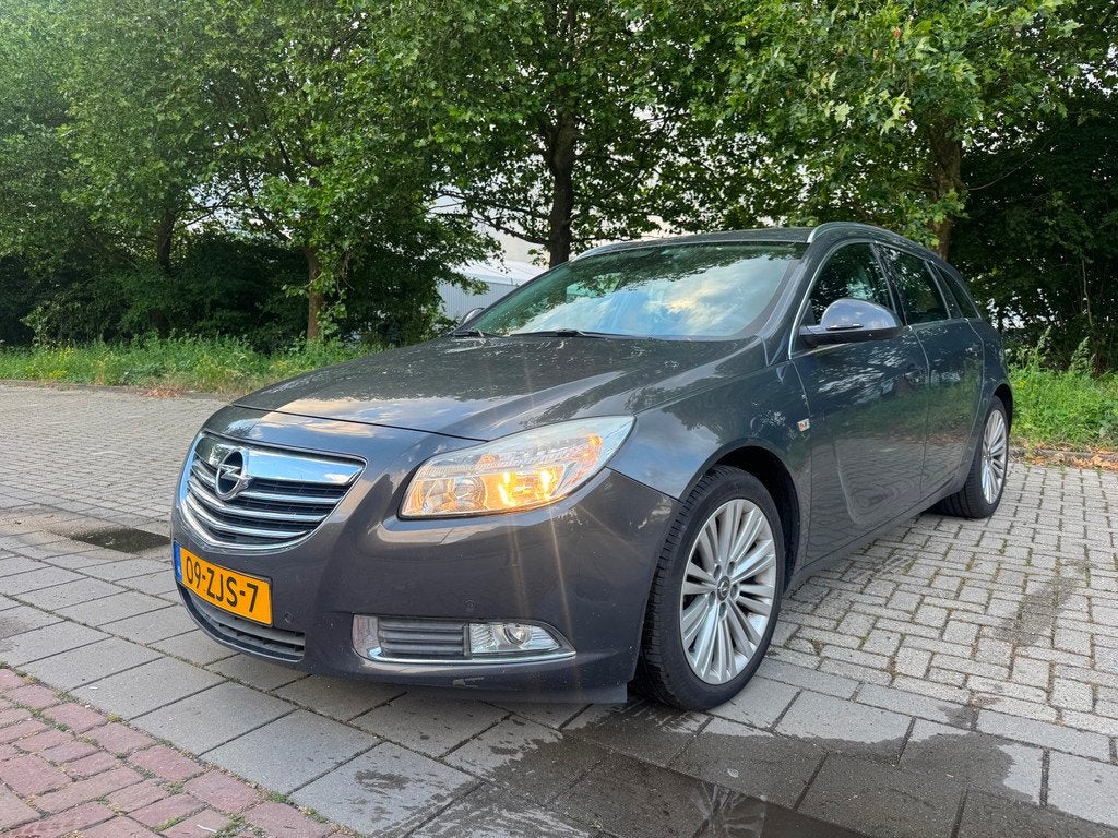 Opel Insignia Sports Tourer 1.4 Turbo EcoFLEX Business+, Euro 5, Gebruikt, 4 cilinders, Handgeschakeld