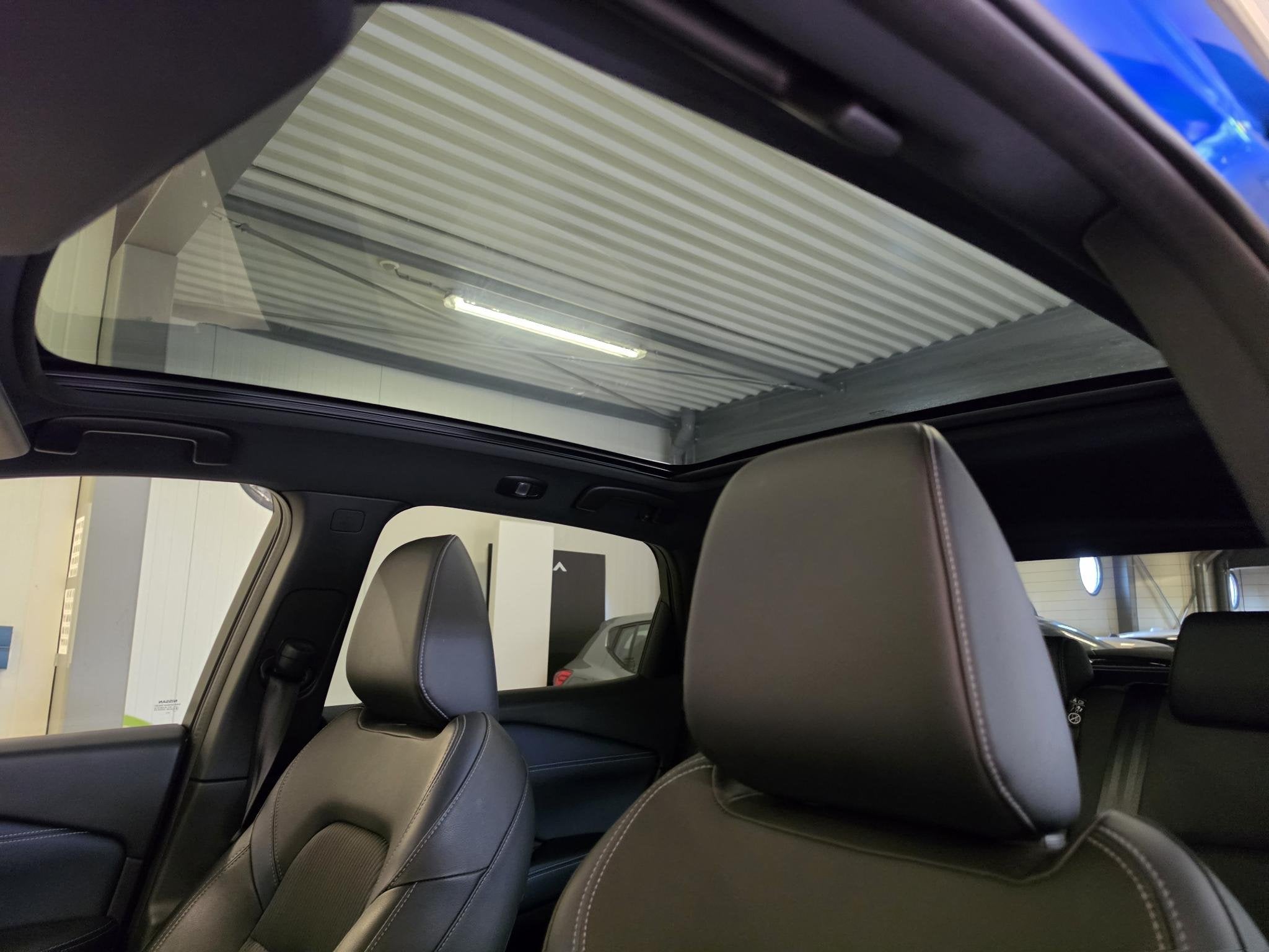 Nissan Qashqai 1.3 MHEV Tekna | Trekhaak | Panoramadak | Ele, Auto's, Voorwielaandrijving, Gebruikt, 4 cilinders, Blauw