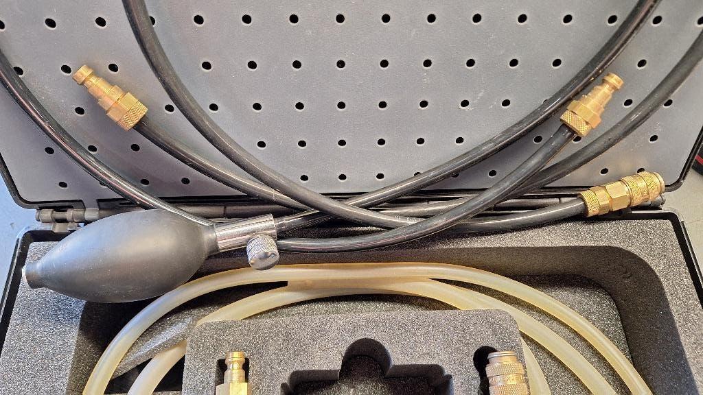MRU DPM 9300 Drukmeter Lektester, ,, Ophalen of Verzenden, Zo goed als nieuw, ,