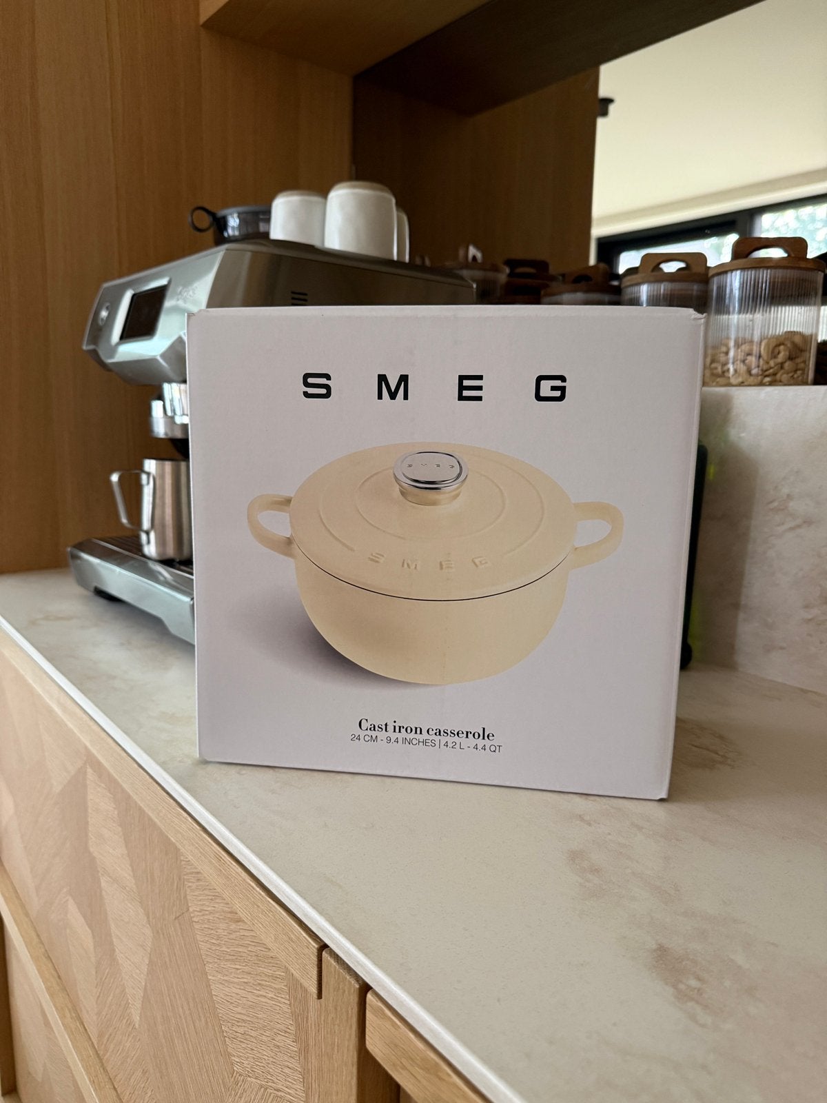 SMEG gietijzeren braadpan/ casserole 24 cm –4,2 liter –nieuw, Ophalen of Verzenden, Nieuw, Gietijzer
