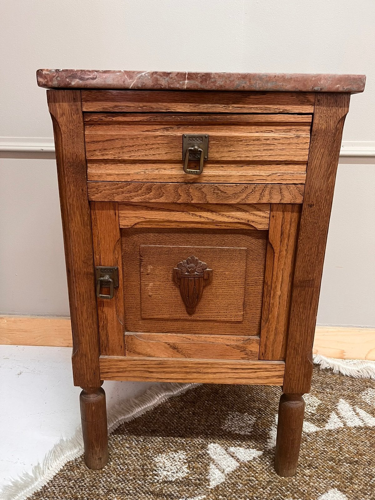 Nachtkastje brocante met marmeren blad, Ophalen of Verzenden, Gebruikt, Minder dan 45 cm, 55 tot 70 cm