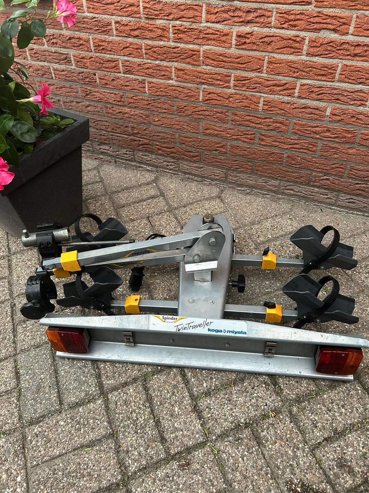 Spinder Twin Traveller fietsendrager voor 2 fietsen, Auto diversen, Ophalen, 2 fietsen, Gebruikt, Trekhaakdrager