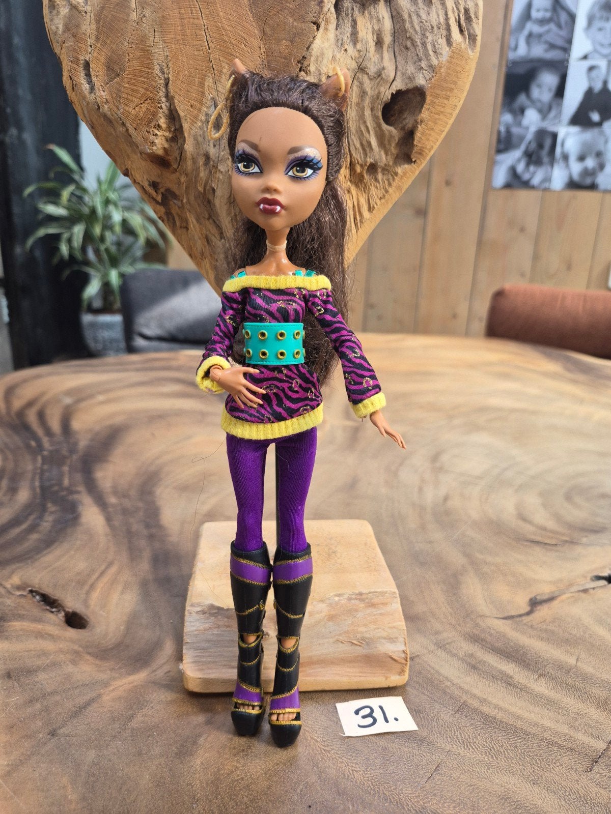 Monster High Clawdeen Wolf pop - Zo goed als nieuw, Verzamelen, Ophalen of Verzenden, Zo goed als nieuw, Fashion Doll