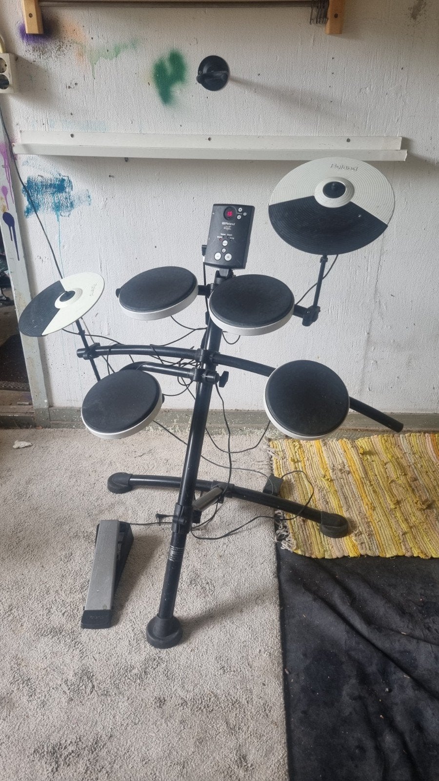 Roland V-Drums - Gebruikt (mist 1 pedaal), Muziek en Instrumenten, Drumstellen en Slagwerk, Ophalen