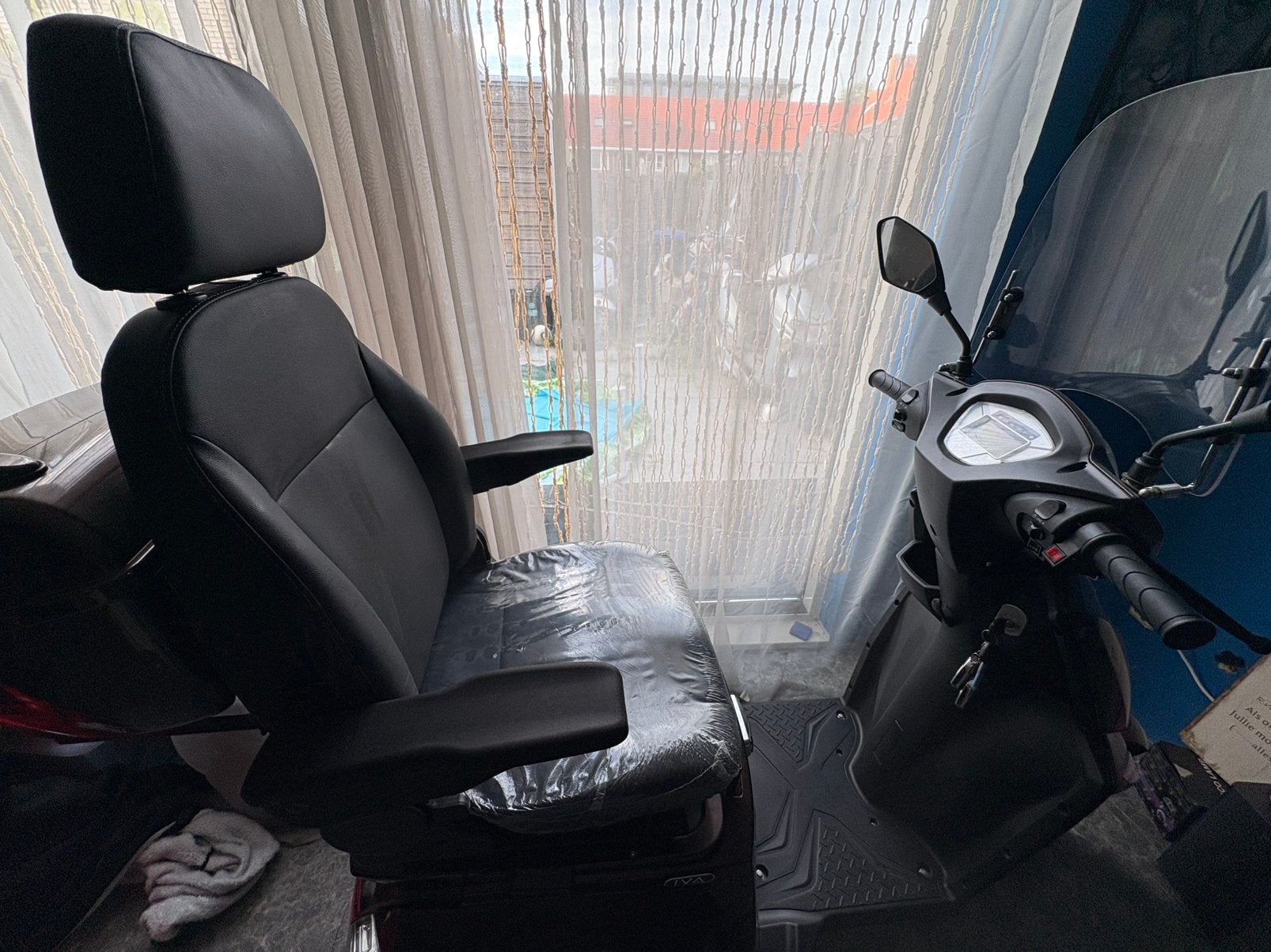 IVA Z1000 bruin met koffer en windscherm, Diversen, 16 t/m 25 km, Nieuw, 16 km/u of meer, Ophalen