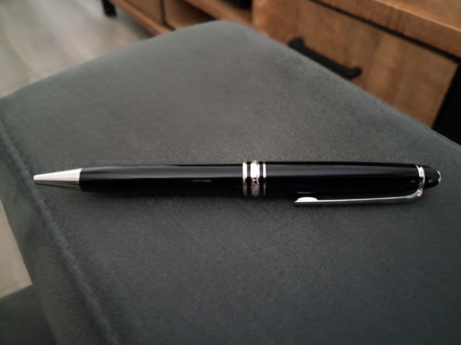 Schitterende zgan 100% originele Montblanc pen, Verzamelen, Pennenverzamelingen, Ophalen of Verzenden, Zo goed als nieuw, Balpen