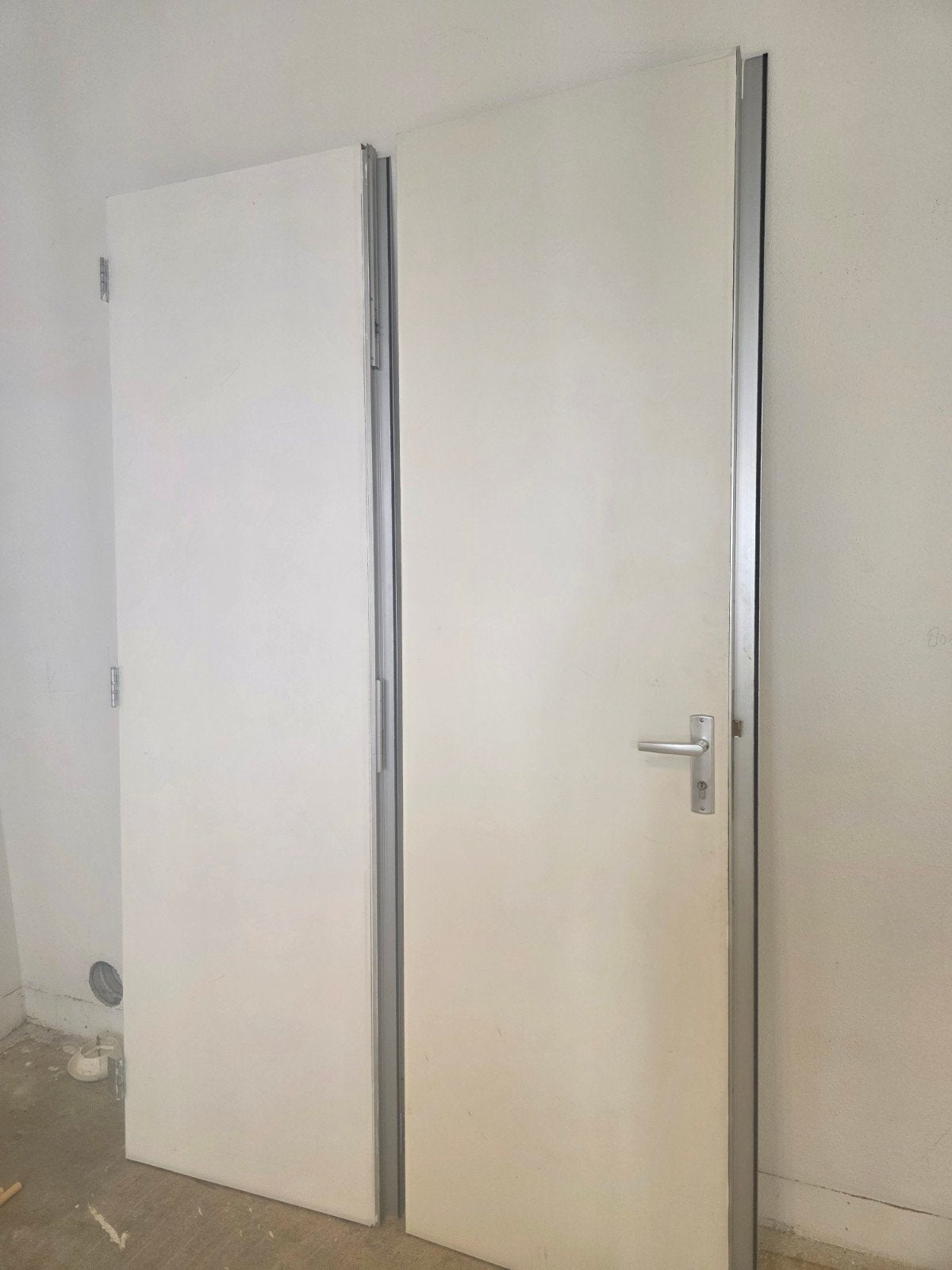 dubbele deur hout  230 mm x 136 mm breed, Ophalen, Gebruikt