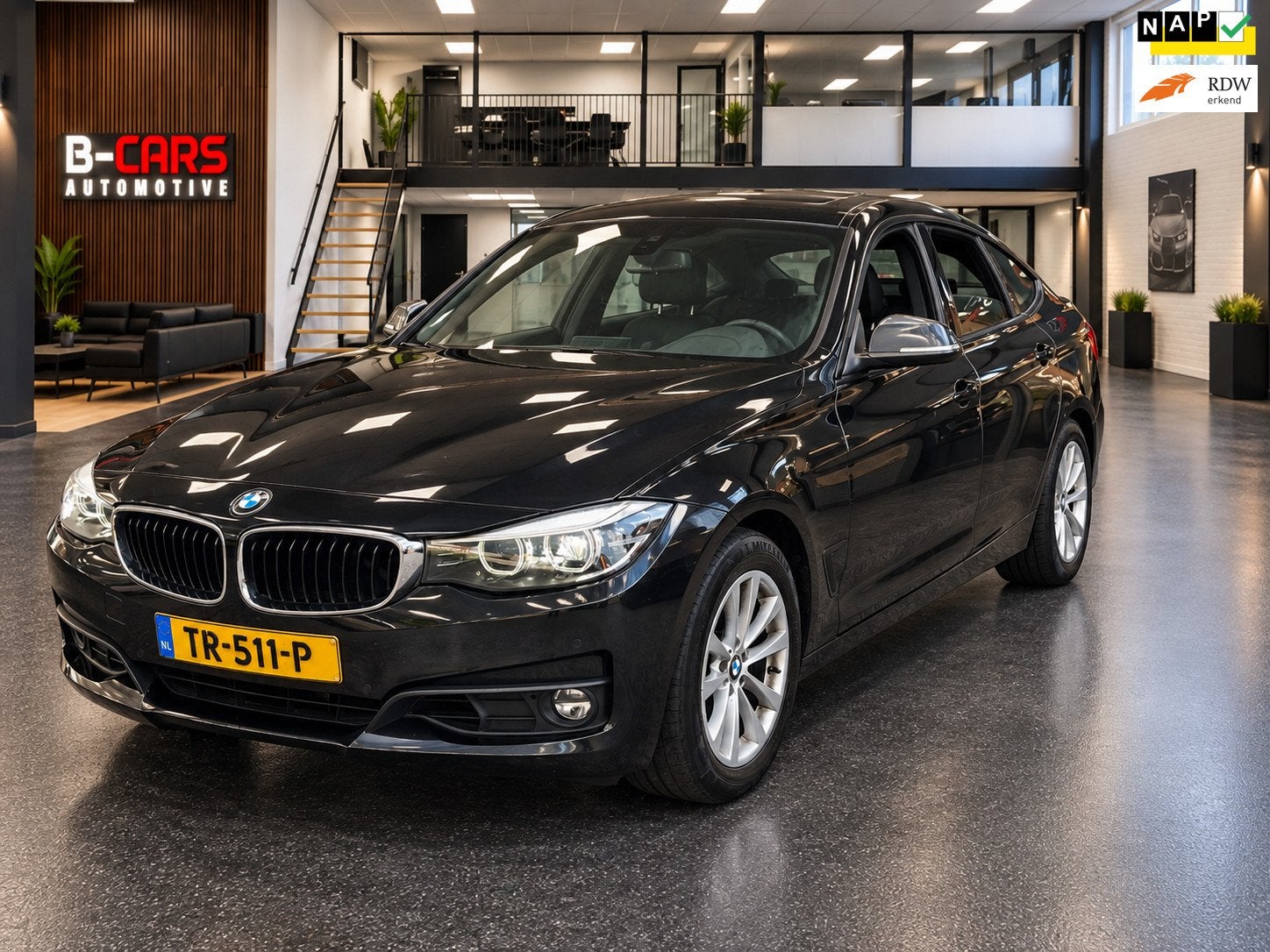 BMW 3-serie Gran Turismo 320i Executive Facelift|Xenon|Stoel, Automaat, 1998 cc, Achterwielaandrijving, Gebruikt