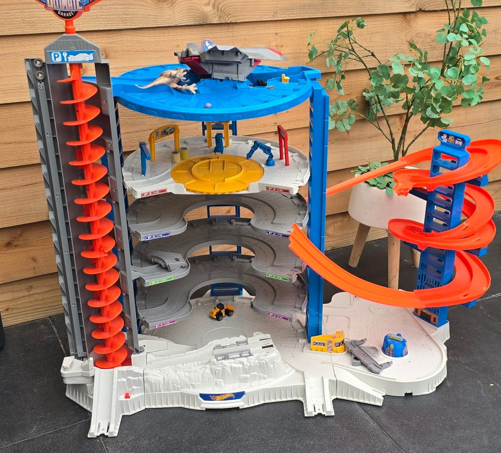 hot wheels super ultimate garage, Ophalen, Gebruikt, Handmatig, Hot Wheels