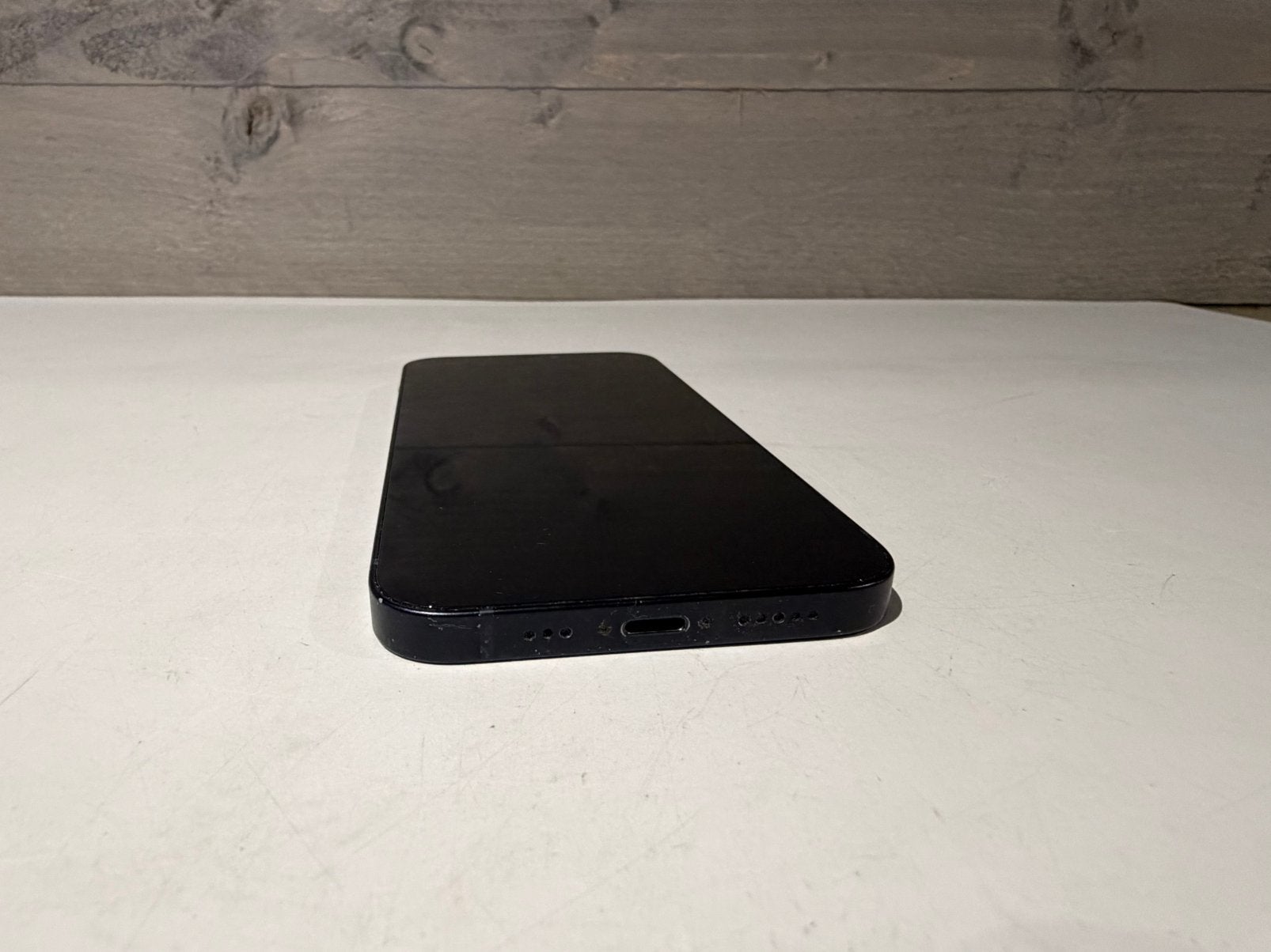 APPLE iPhone 12 - 64 GB donkerblauw 5G, Ophalen of Verzenden, Zo goed als nieuw, Nvt, Nvt