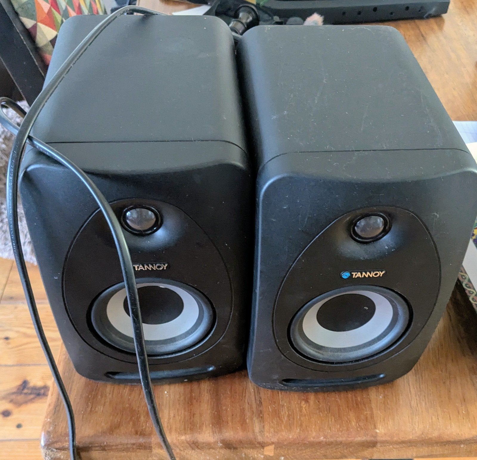 Tannoy Reveal 402 studio-monitor, twee stuks, Ophalen of Verzenden, Zo goed als nieuw, Minder dan 500 watt, Monitor(versterker)
