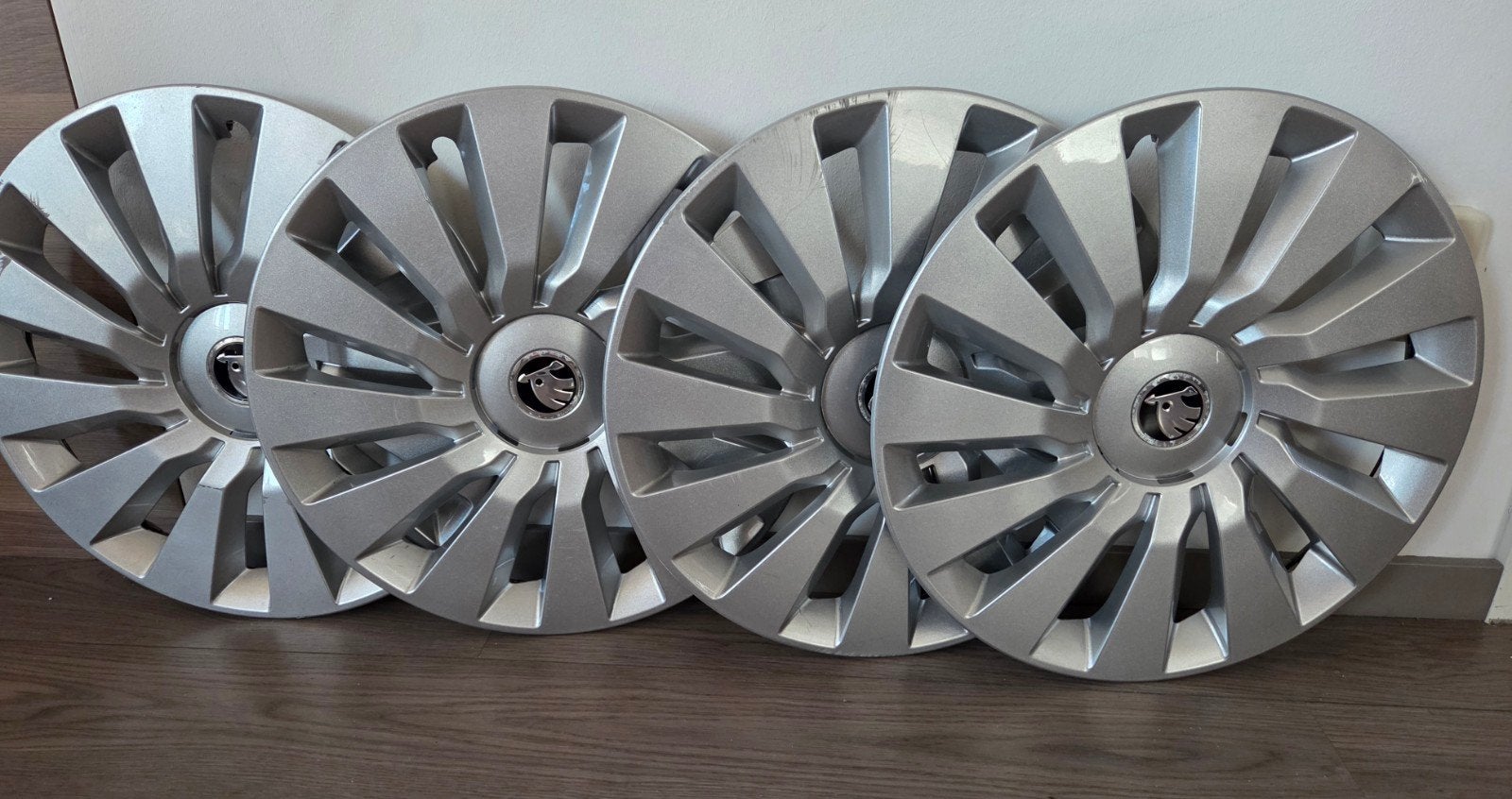 Skoda wieldoppen 16 inch, Ophalen of Verzenden