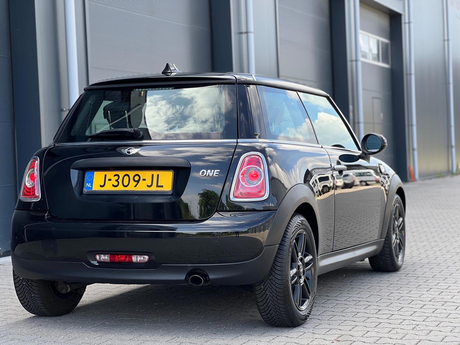 Mini Mini 1.6 ONE HOLLAND STREET AIRCO LMV, Voorwielaandrijving, Stof, Gebruikt, Euro 6