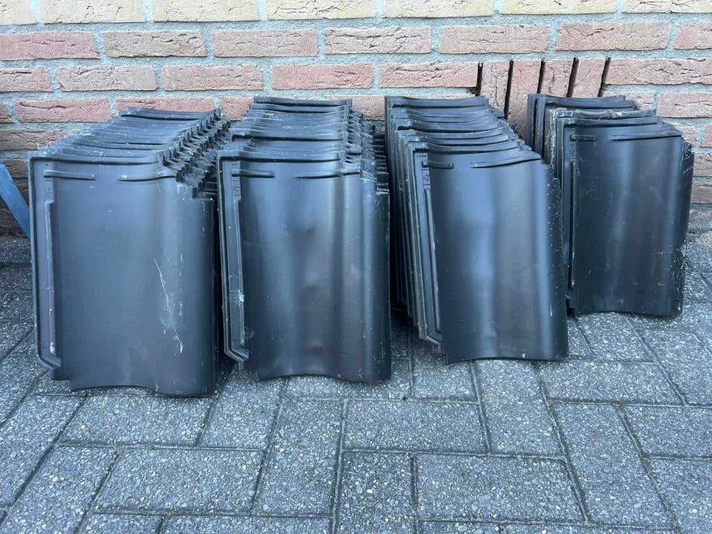 Zwarte dakpannen, Monier 5, Doe-het-zelf en Verbouw, Dakpannen en Dakbedekking, Ophalen, Steen of Klei, Zwart, Nieuw