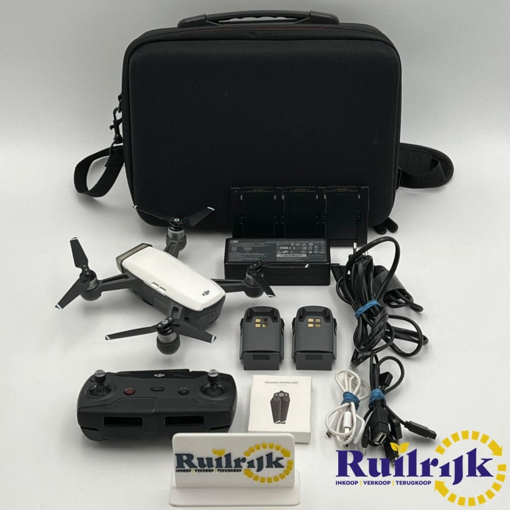 DJI Spark fly more combo drone complete set - Nette staat, Audio, Tv en Foto, Drones, DJI, Zo goed als nieuw, Inform@dji.com, DJI Sky City
No. 55 Xianyuan Road
Nanshan District, Shenzhen
China