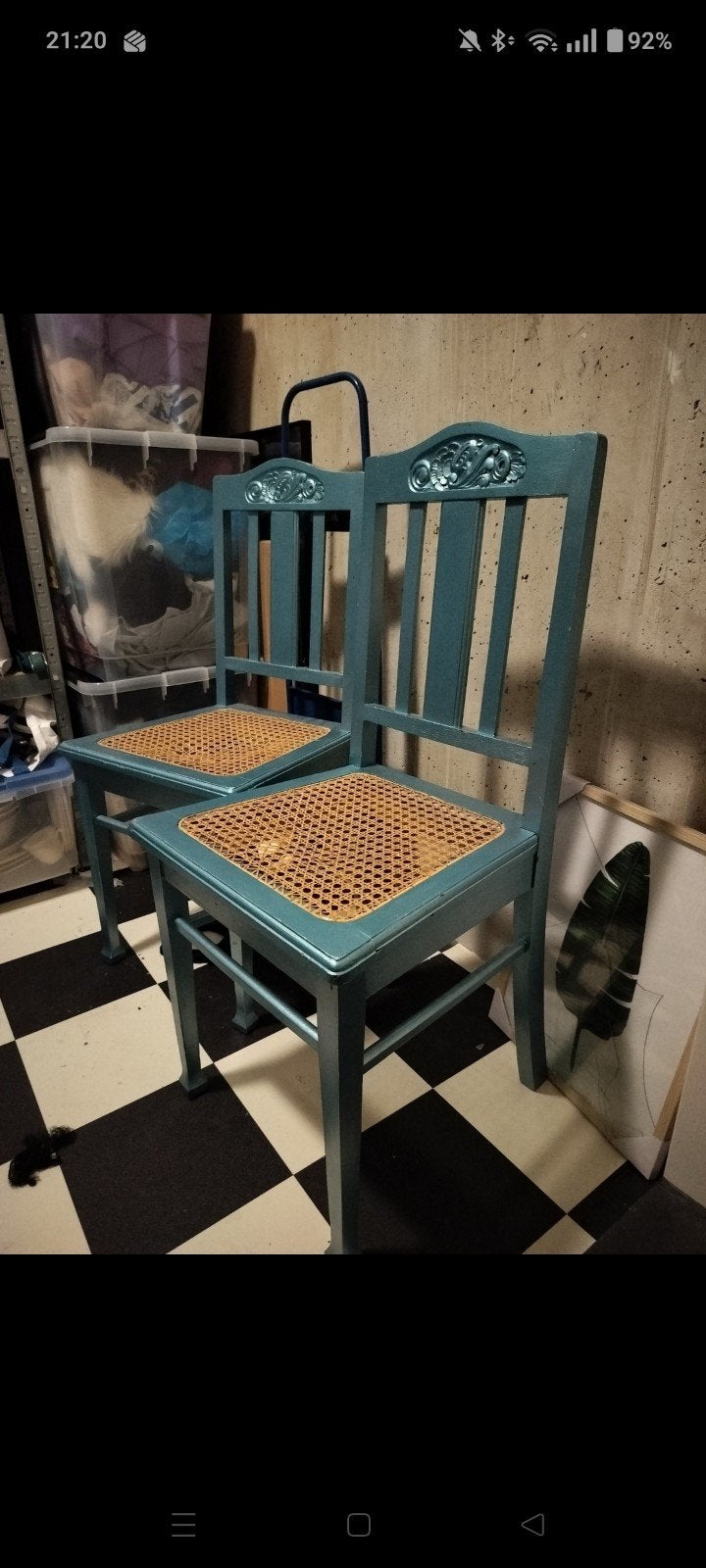 Houten stoeltjes (twee stuks), Ophalen
