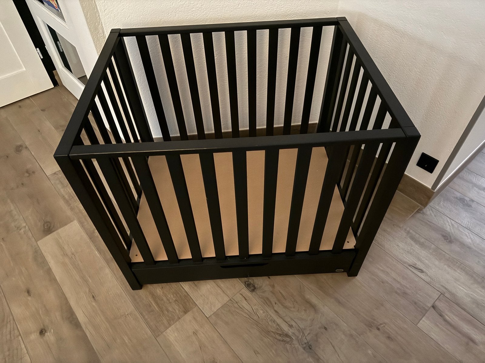 TWF Baby Box Zwart - In Hoogte Verstelbaar, Ophalen, Gebruikt, Vierkant, In hoogte verstelbaar