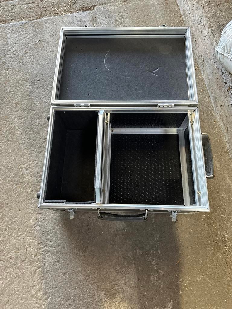 Stevige Flightcase voor Muziekinstrumenten of Apparatuur, Ophalen, Gebruikt, Overige instrumenten, Flightcase