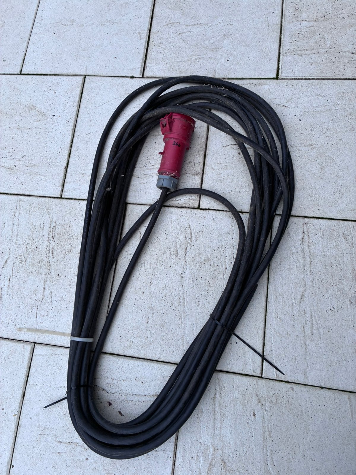 Krachtstroom kabel 15meter, Ophalen, Zo goed als nieuw