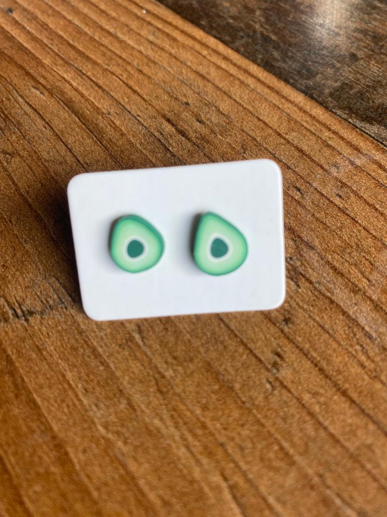 Leuke avocado oorbellen - knopjes, Overige materialen, Nieuw, Ophalen of Verzenden, Knopjes of Stekers