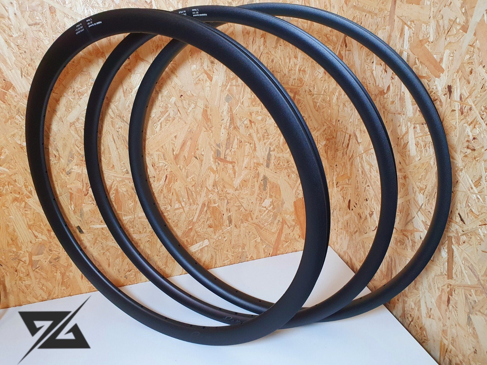 Fratelli Industries Carbon Velg - Nieuw, Wiel, Fratelli Industries, Info@fratelli-industries.com, Racefiets