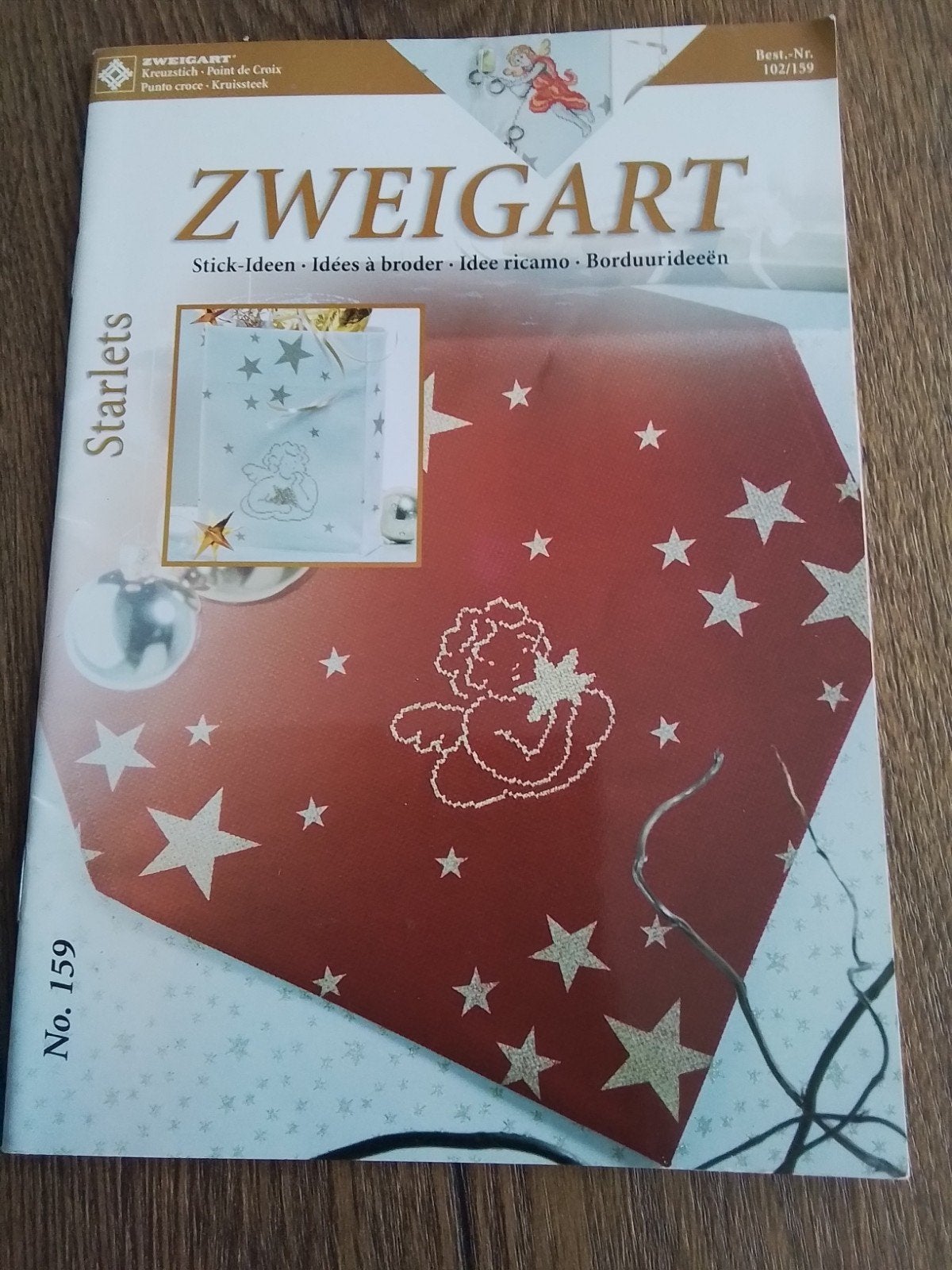 Zweigart kerst borduurboekje,  nr 159, Ophalen of Verzenden, Zo goed als nieuw, Handborduren, Patroon
