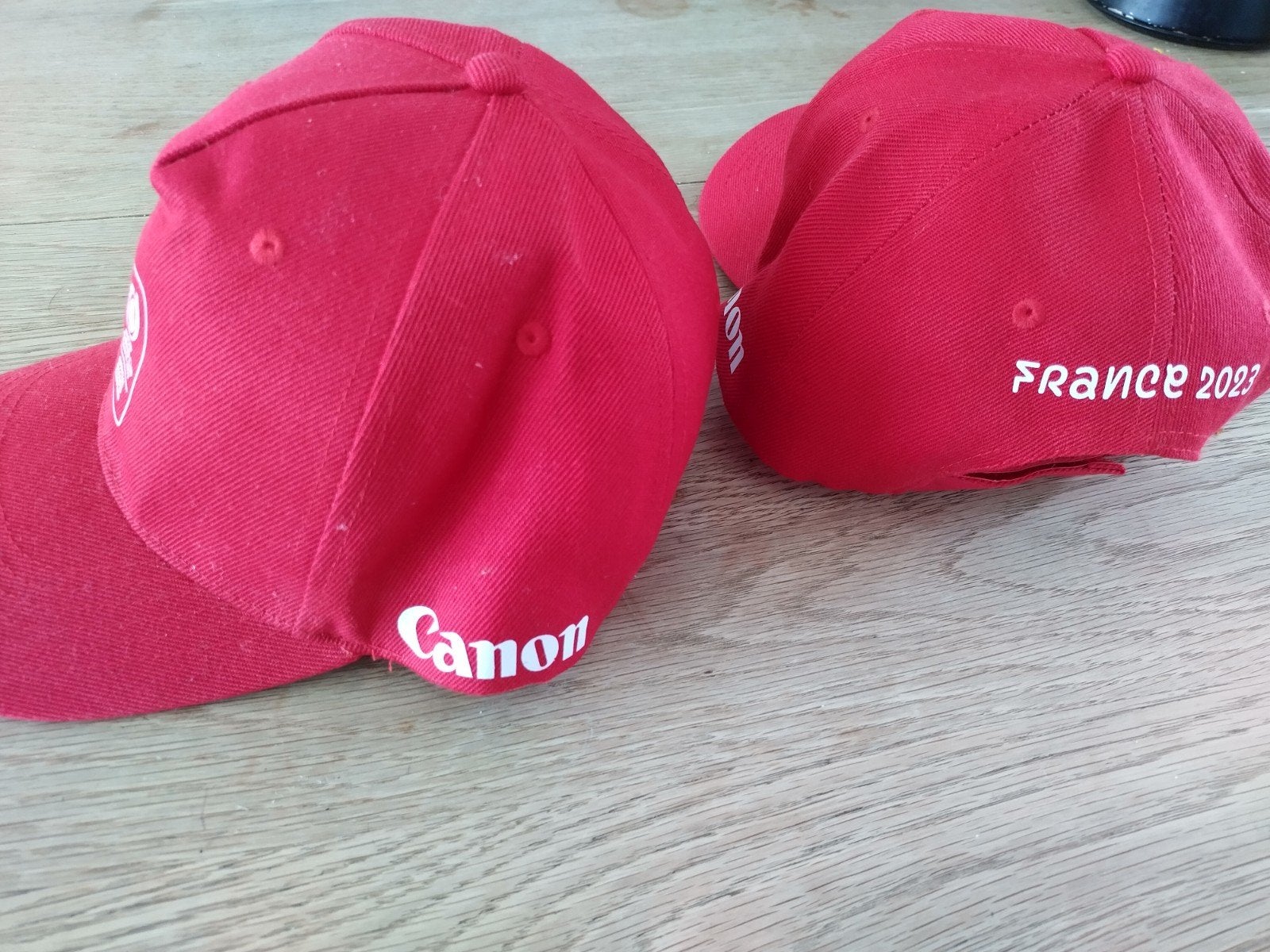 rode pet, ongebruikt, Ophalen of Verzenden, Nieuw