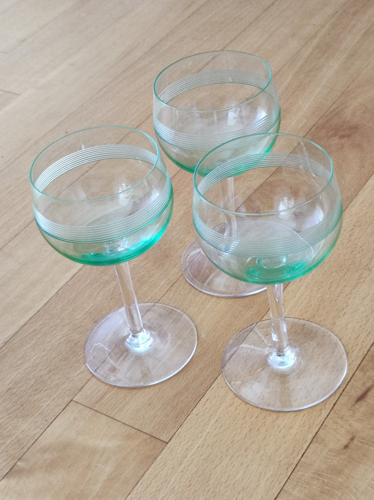Kristallen Uranium glas wijnglazen, Antiek en Kunst, Antiek | Glas en Kristal, Ophalen of Verzenden