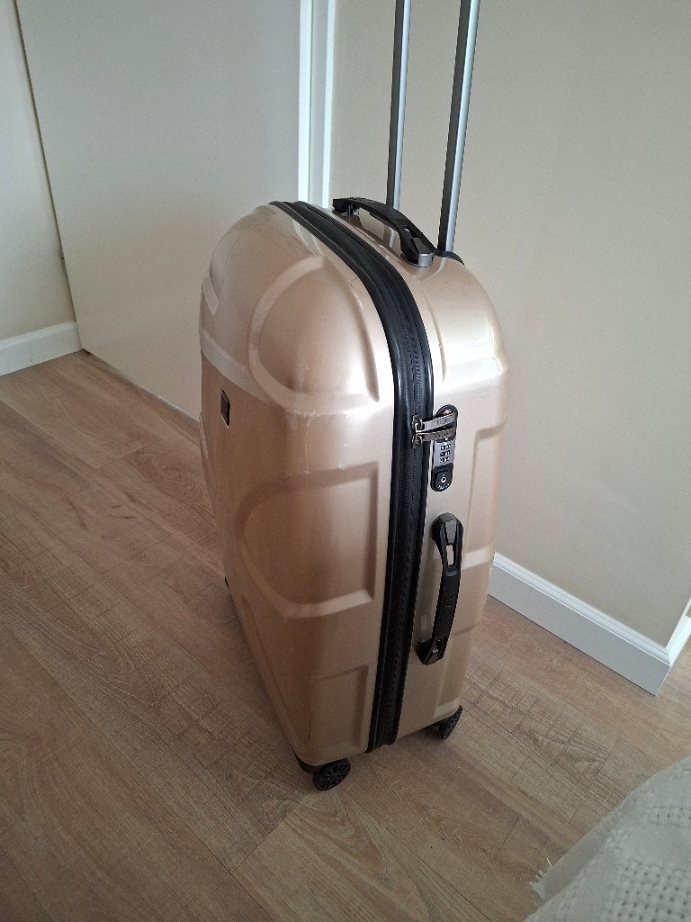 Titan koffer X2 Flash Spinner Large creme gold, Sieraden, Tassen en Uiterlijk, Koffers, Gebruikt, Hard kunststof, 45 tot 55 cm