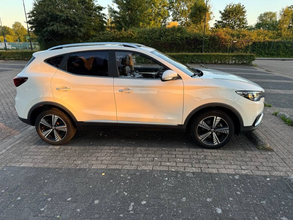 MG ZS Electric 143pk 2020 Wit, Auto's, MG, Zwart, 38 min, ZS, 1507 kg