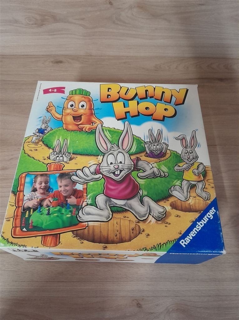Bunny Hop - s3316, Hobby en Vrije tijd, Gezelschapsspellen | Bordspellen, Verzenden, Zo goed als nieuw